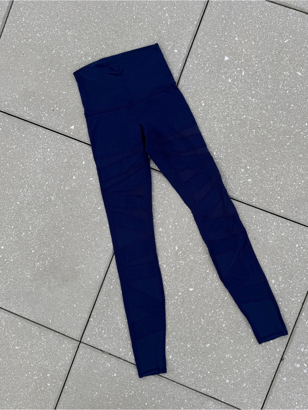 Navy blue high-waisted Lululemon Leggings